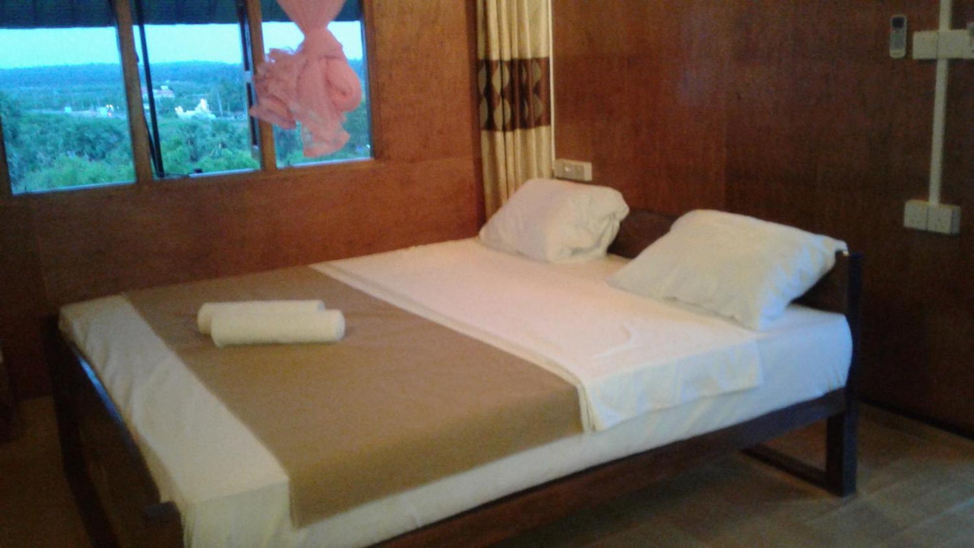 Sunntop Cabana Trincomalee Exterior foto